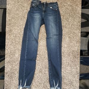 KanCan skinny jeans with raw hem